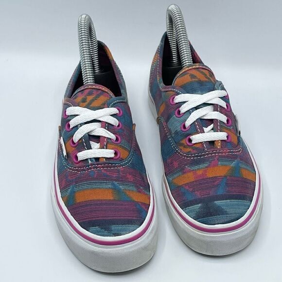 Vans Big Kids Aztec print Atwood lace up sneakers - Kids 2.5 - Picture 1 of 8